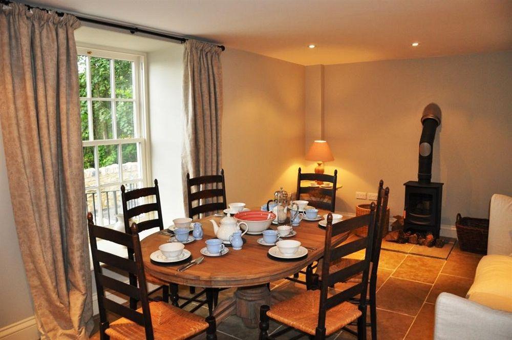 Tal-y-Cafn Furnace Farmhouse Bodnant المظهر الخارجي الصورة