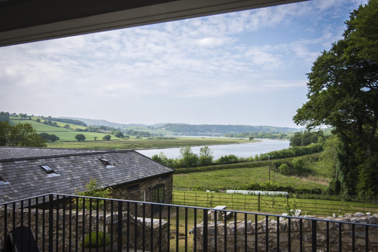 Tal-y-Cafn Furnace Farmhouse Bodnant المظهر الخارجي الصورة